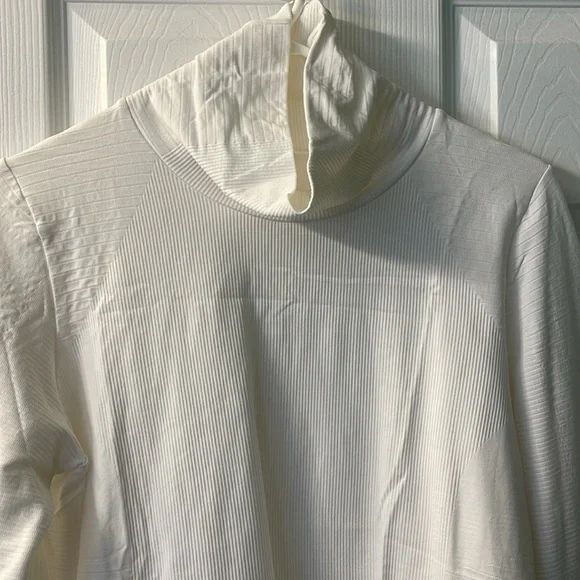 Athleta Flurry Blizzard Rib Turtleneck - Picture 2 of 5